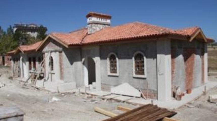 Şehir Mezarlığı İnşaatı S&uuml;r&uuml;yor