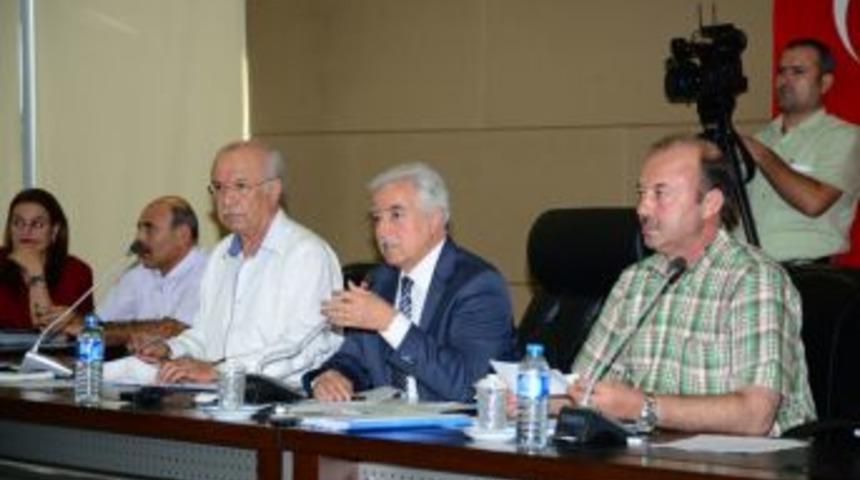 Adana'da mezarlıklar &uuml;cretsiz oldu