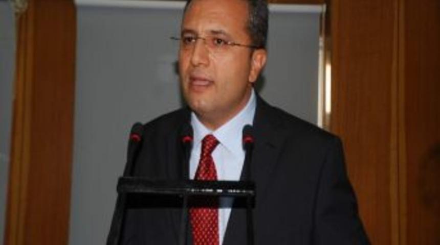 Milli Eğitim M&uuml;d&uuml;r&uuml; Ekrem Serin, Meclis &Uuml;yelerini Bilgilendirdi