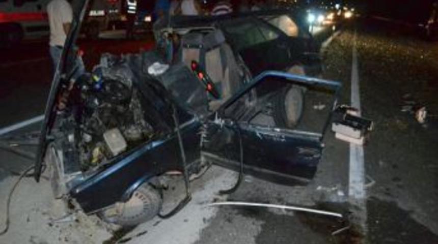 Kula'da Trafik Kazası: 1 &Ouml;l&uuml;, 1 Yaralı