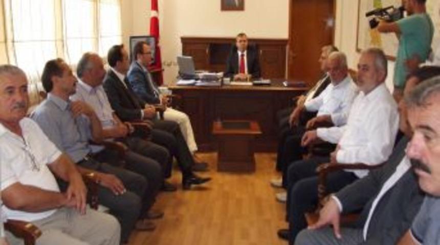 AK Parti Il&ccedil;e Teşkilatından Kaymakam Demir'e 'hoşgeldin' Ziyareti