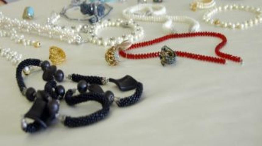 Avrupalı Kadınların Takıları Mamak&rsquo;tan