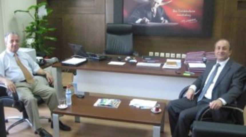 Sakarya Halk Sağlığı M&uuml;d&uuml;rl&uuml;ğ&uuml; Ziyaret&ccedil;i Akınına Uğruyor