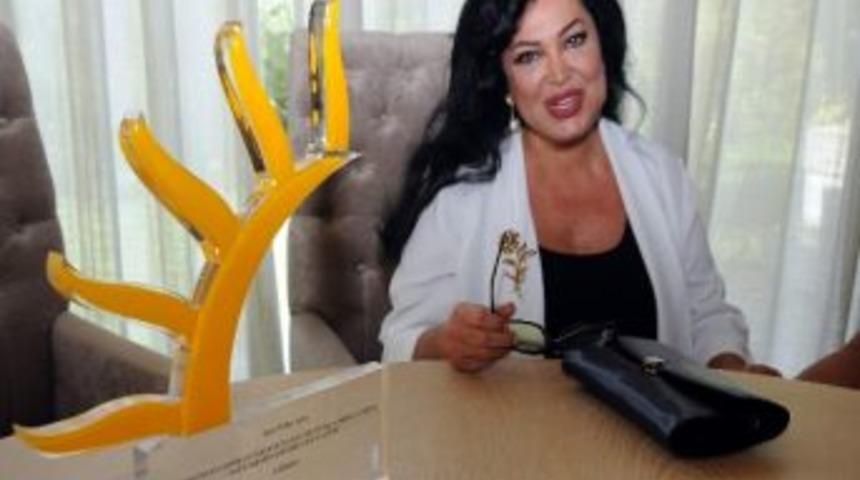 Sultan Hayatını Kitap Yaptı