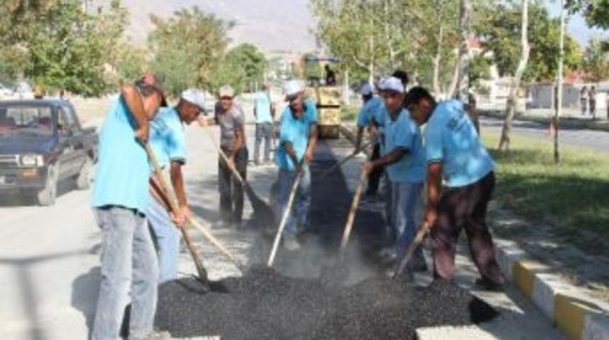 Asfalt Tamiratları Hız Kesmeden Devam Ediyor