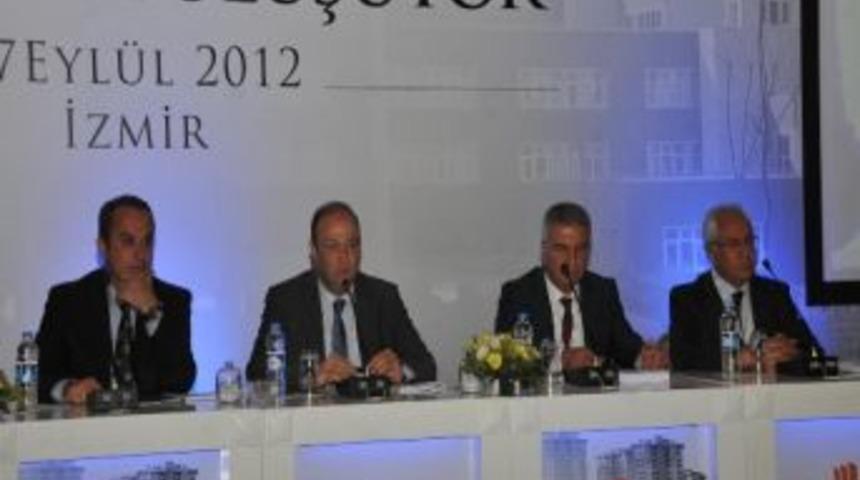 Kentsel D&ouml;n&uuml;ş&uuml;m İzmir&rsquo;de Konuşuldu