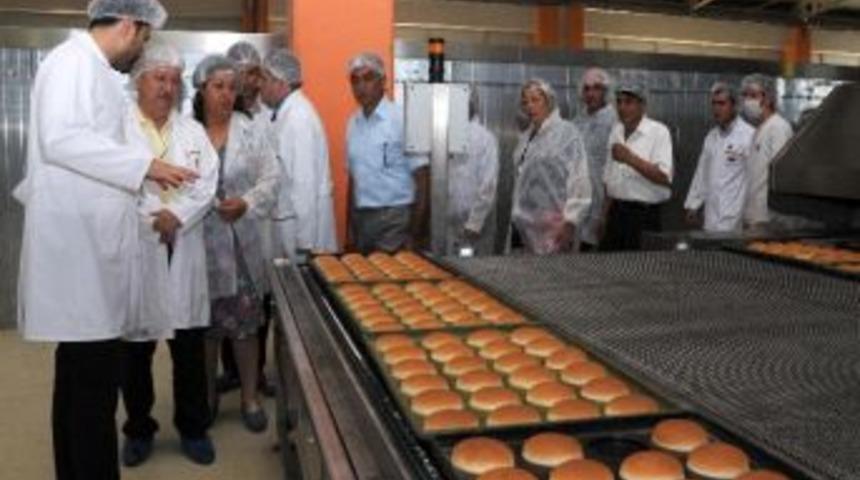 Başkan Akaydın Halk Ekmek&rsquo;i İnceledi