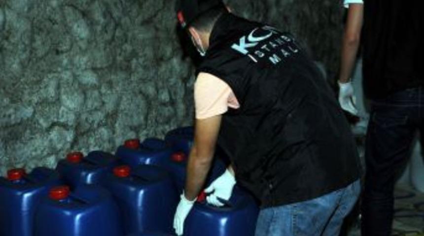 Polis, 100 Bin Lira Değerinde Sahte I&ccedil;ki Ele Ge&ccedil;irdi