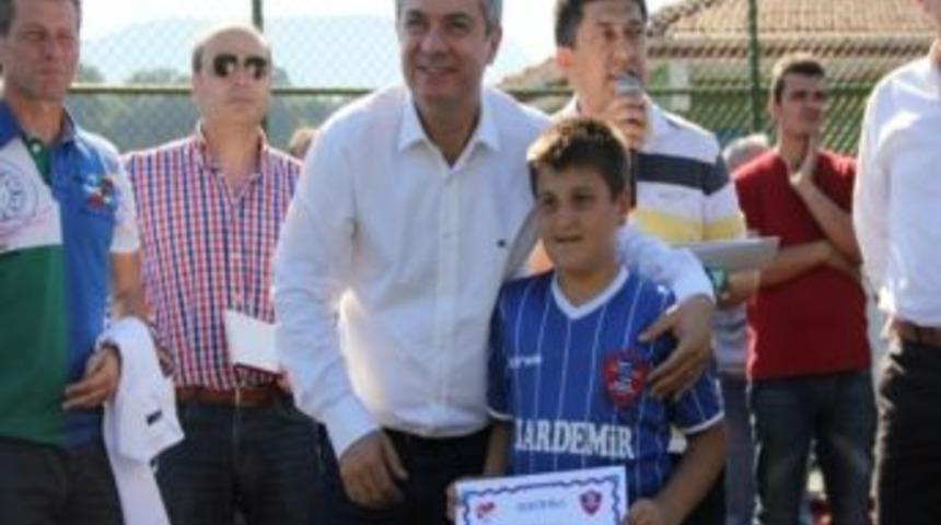 Yortan Ve Yenice Futbol Okulları Sertifika T&ouml;reni