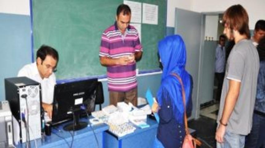 Om&uuml;&rsquo;ye 8 Bin 761 Yeni &Ouml;ğrenci