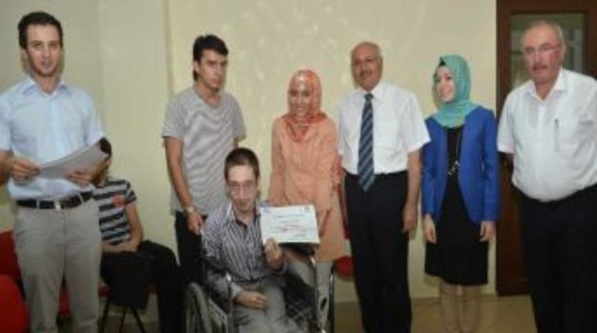 Gen&ccedil;lik Meclisi&rsquo;nden Gen&ccedil;lere İngilizce Eğitimi