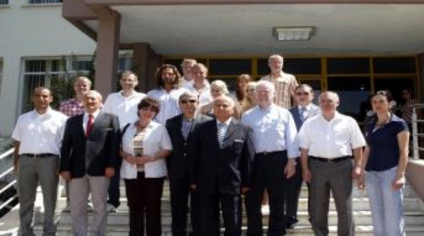 Sel&ccedil;uk İle Hennef Kardeş Okul İ&ccedil;in İlk Adımı Attı