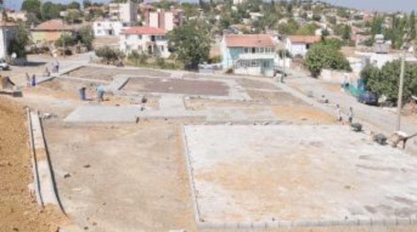 Aliağa Belediyesi Kente Yeni Yaşam Alanları Kazandırıyor