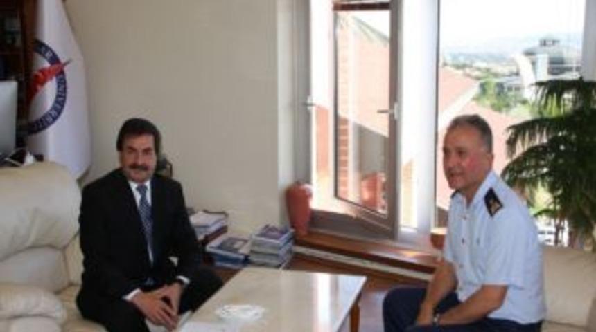 Paşadan Rekt&ouml;r Karaaslan&rsquo;a Ziyaret