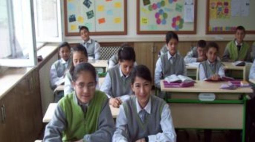 Sofular İlk&ouml;ğretim Okulu &Ouml;ğrencilerinin Sbs Başarısı