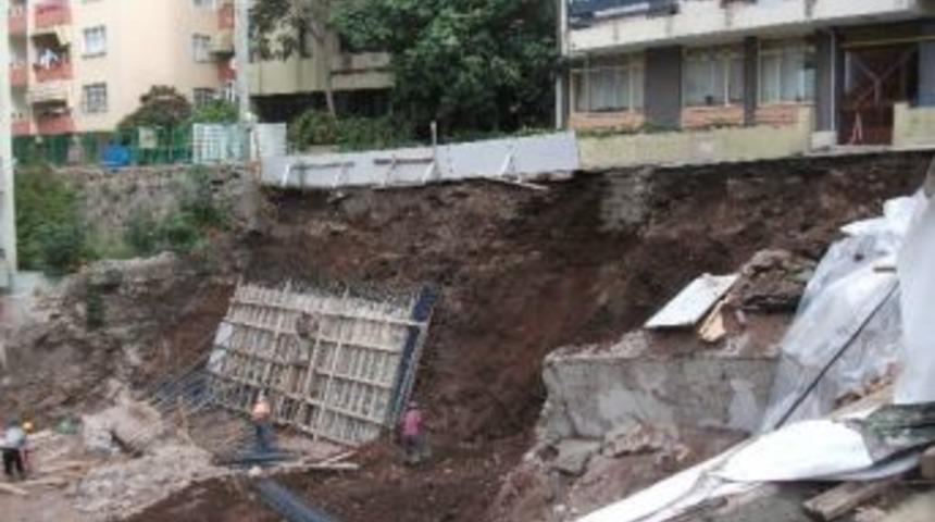 İzmit Belediyesi İnşaat &Ccedil;alışmalarını Denetliyor