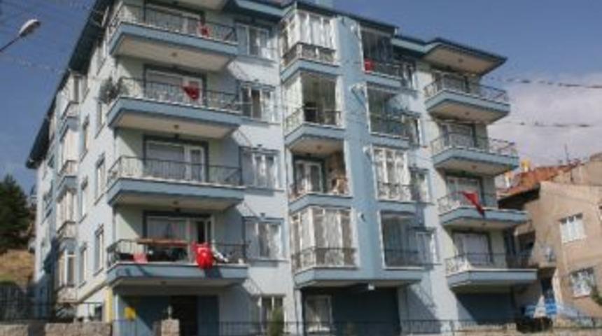 Şehit Astsubayın Evine Ziyaret&ccedil;i Akını