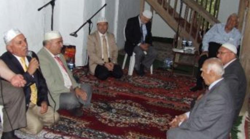 Issızcuma Hayrına B&uuml;y&uuml;k İlgi