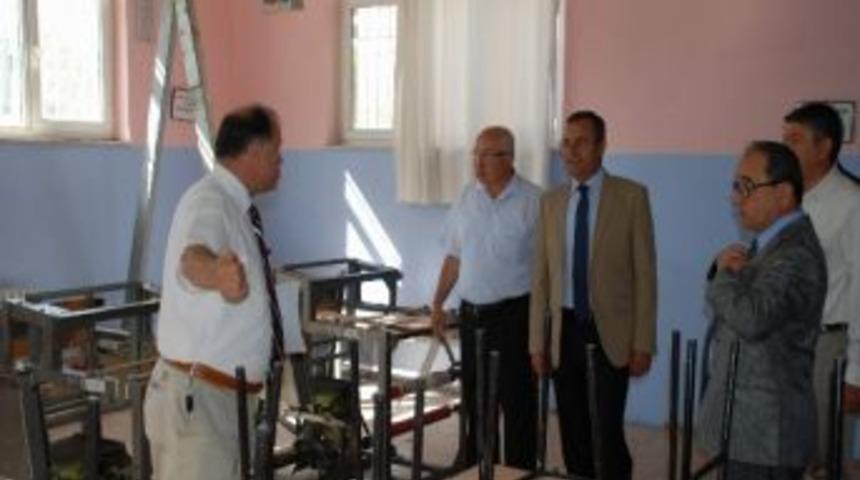 Denizli Osb&rsquo;den Tekstil &Ouml;ğrencilerine Burs