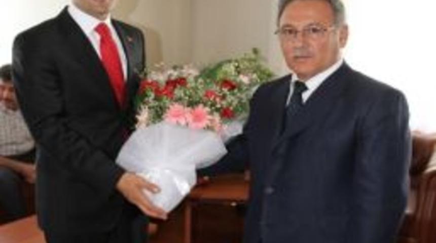 Başkan &Ccedil;akır&rsquo;dan Erzincan&rsquo;a Yeni Atanan B&uuml;rokratlara Ziyaret