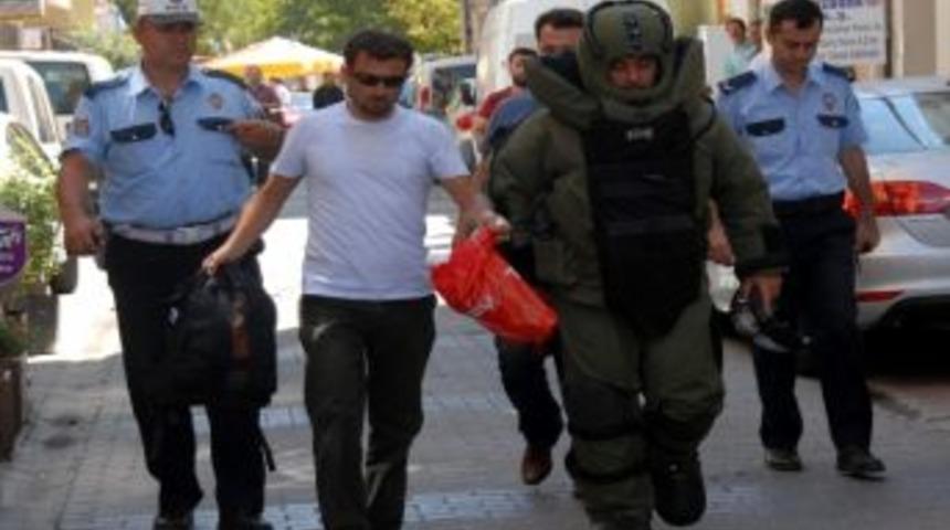 &Ccedil;anakkale&rsquo;de Ş&uuml;pheli &Ccedil;anta Paniği