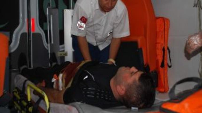 Adıyaman&rsquo;da Bı&ccedil;aklı Kavga: 1 Yaralı