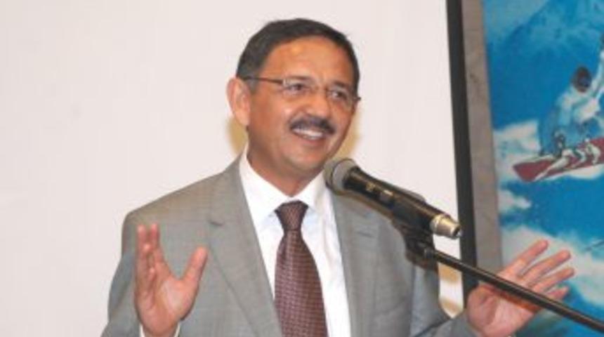 Başkan &Ouml;zhaseki: Kayseri, Yatırımlarla B&ouml;lgenin Cazibe Merkezi Oluyor