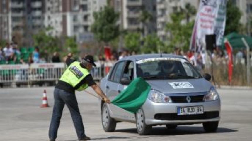 2012 Otomobil Kupası'nın &Uuml;&ccedil;&uuml;nc&uuml; Ayağı 9 Eyl&uuml;l'de Karşıyaka'da