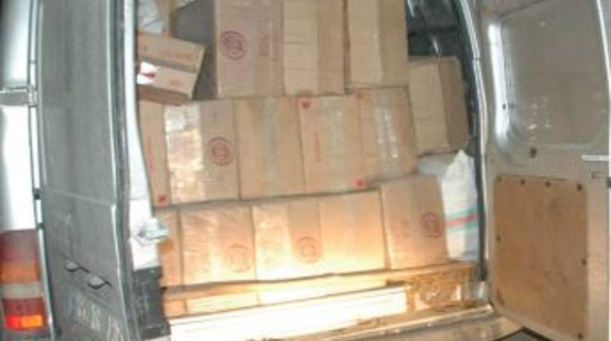 Van'da Ka&ccedil;ak Sigara Operasyonu