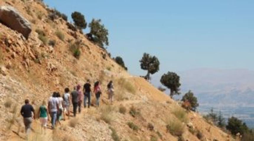 Madoks'un Doğa Gezileri Devam Ediyor