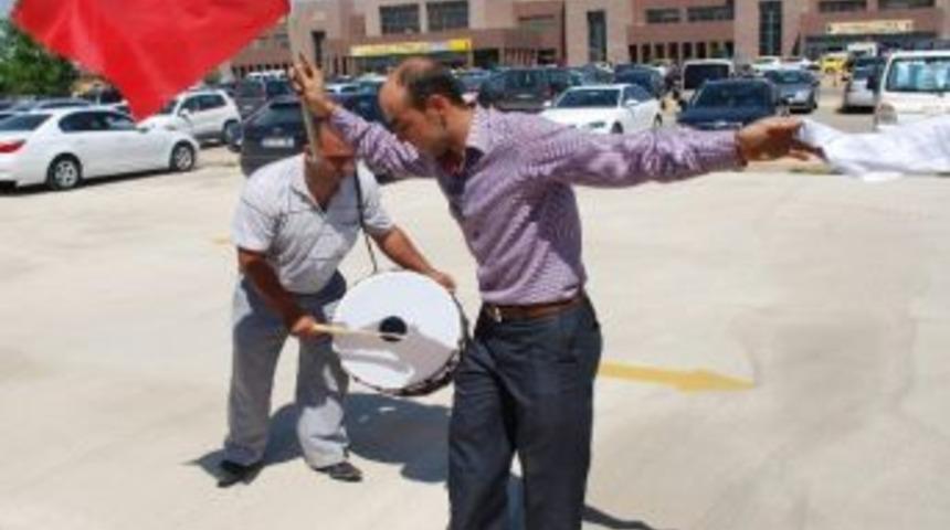 (&ouml;zel Haber) D&uuml;nya Şampiyonuna Coşkulu Karşılama