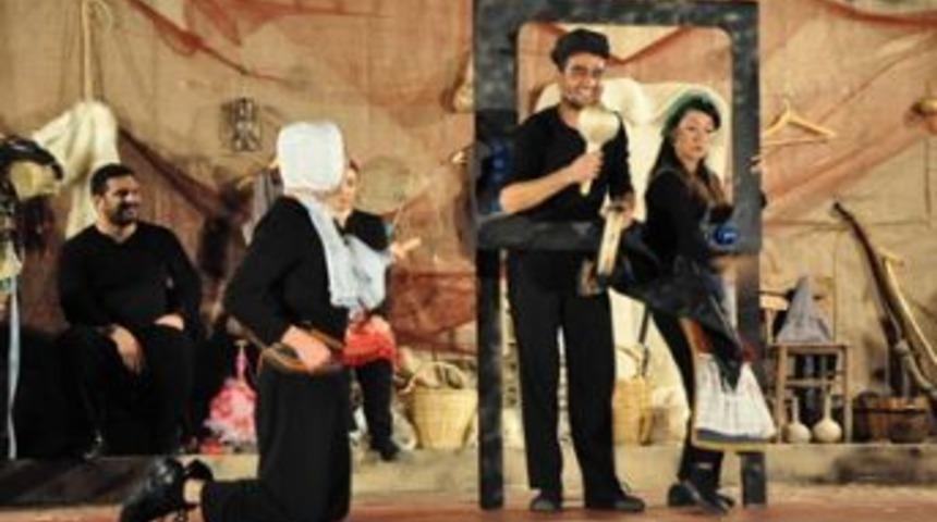 Tır Tiyatrosu&rsquo;nun başarısı