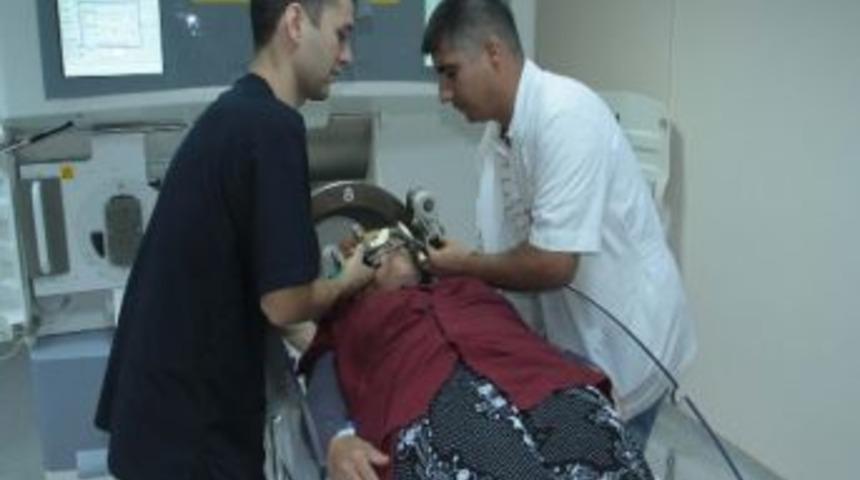 Beyin T&uuml;m&ouml;rleri "ışınla" Yok Ediliyor