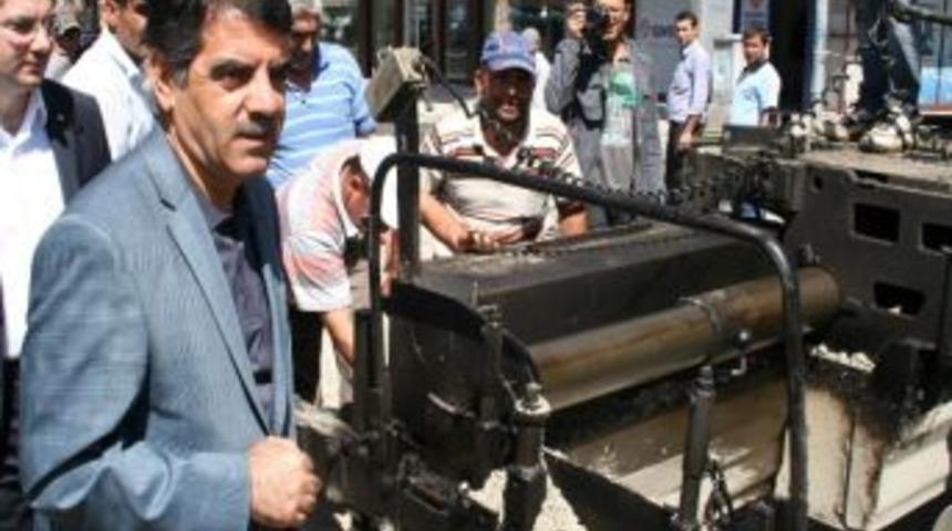 Kars Belediye Başkanı Bozkuş'tan Basın Mensuplarına Kent Turu