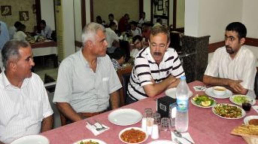 Başkan T&uuml;rk Zabıtalarla Bir Araya Geldi