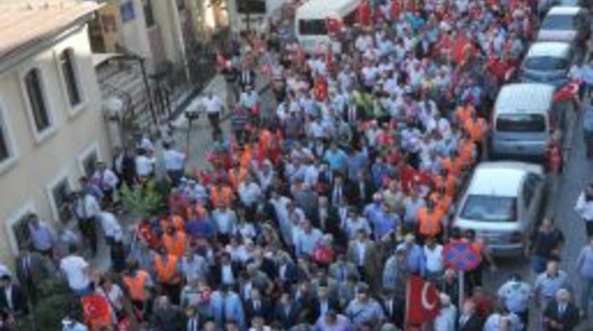 İzmir'in Kurtuluşunun 90. Yıl D&ouml;n&uuml;m&uuml; Kutlanıyor