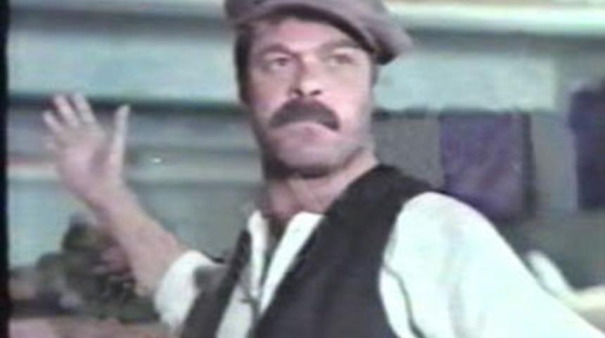 Bana yapımcıyı getirin ulen!