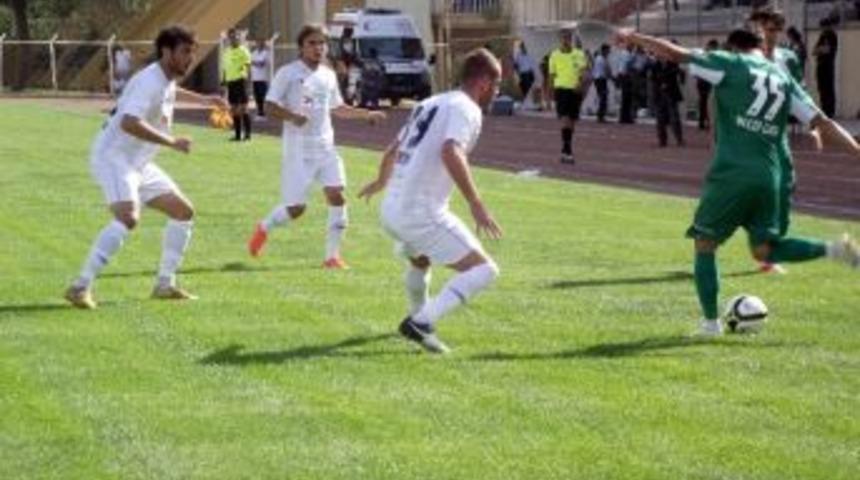 Erzincan Refahiyespor Lige Mağlup Başladı