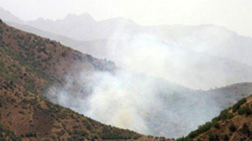 Şemdinli'de &ccedil;atışma: 2 şehit