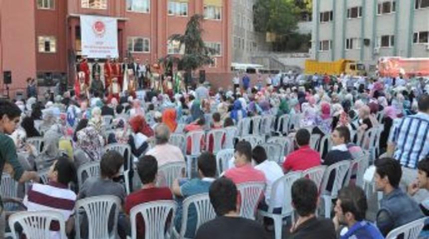 Ey&uuml;p İmam Hatipliler Pilav G&uuml;n&uuml;nde Buluştu