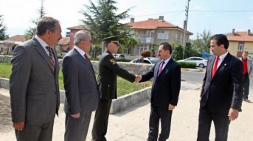 Vali Başk&ouml;y'den Dodurga ve La&ccedil;in'e Ziyaret