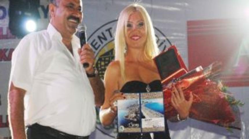 Şarkıcı Hamiyet&rsquo;e Evlilik Teklifi