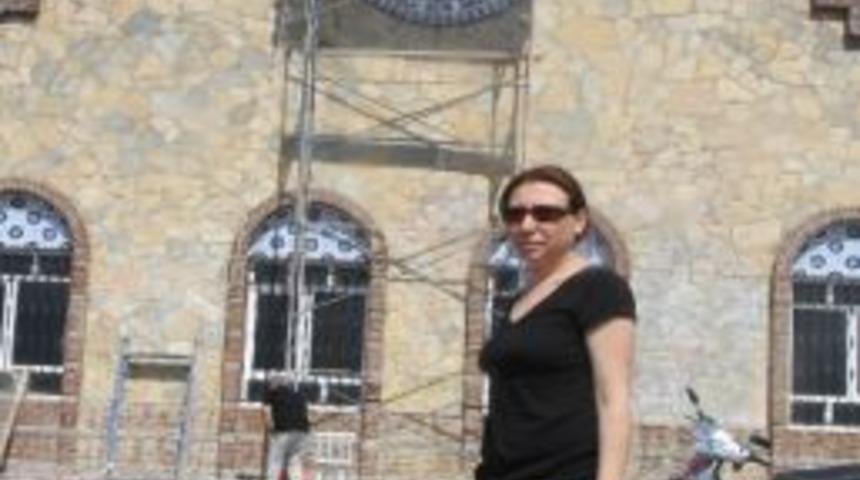 A&ccedil;ık Hava Tiyatrosuna Dev İznik &Ccedil;inisi