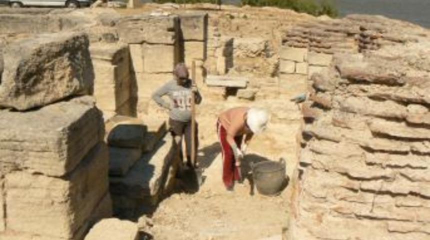 Enez&rsquo;de Kralın Kızına Yaptırdığı Kilise Kalıntısı Bulundu