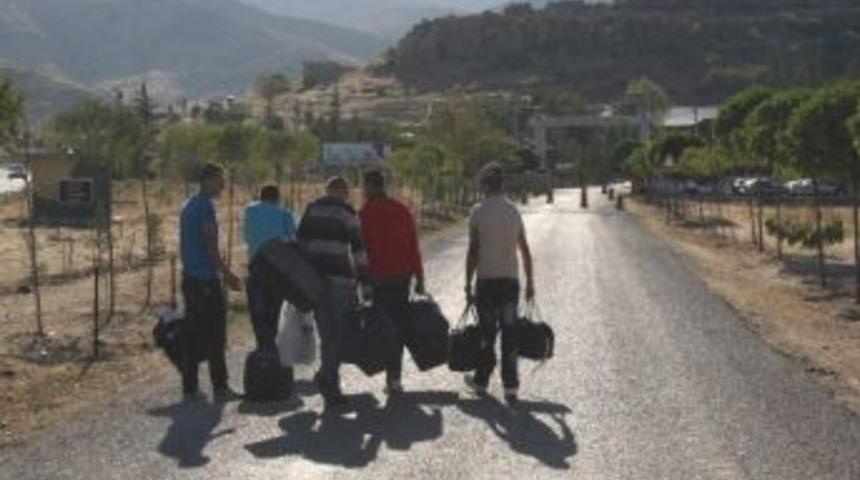 Kışlaya Yeni Askerler Geldi