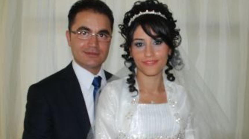 Erdin&ccedil; ve &Ouml;zenir ailelerinin en mutlu g&uuml;n&uuml;