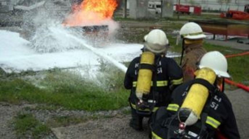 21 İl İtfaiyecisini B&uuml;y&uuml;kşehir Eğitecek