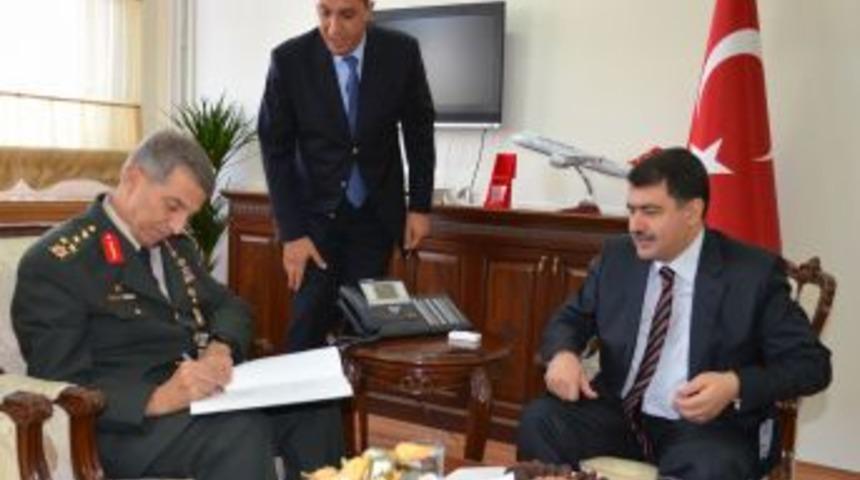 2. Ordu Komutanı Orgeneral Mendi'den Vali Şahin'e Ziyaret