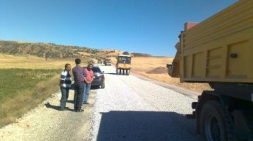 Sulakyurt'ta Asfaltlama &Ccedil;alışmaları