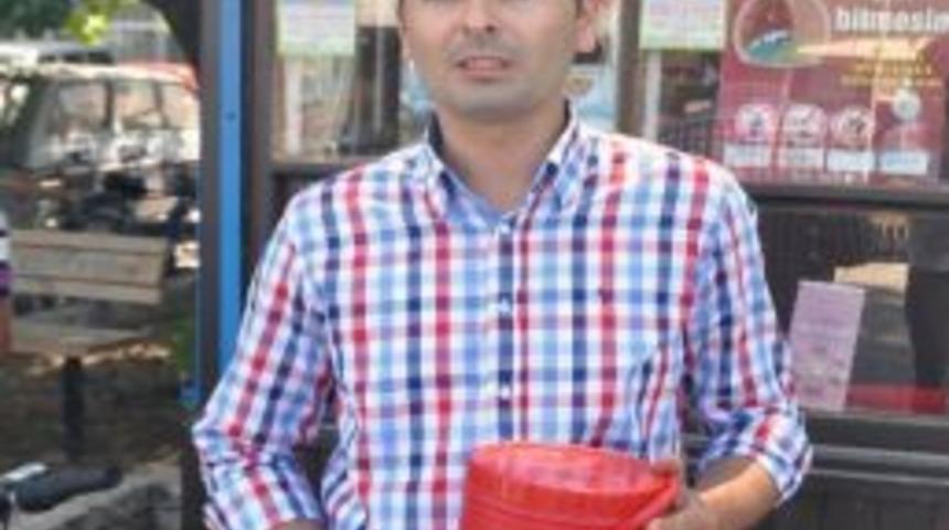 Beş Litre Atık Yağ Getirene Bir Litre Ay&ccedil;i&ccedil;eği Yağı Hediye